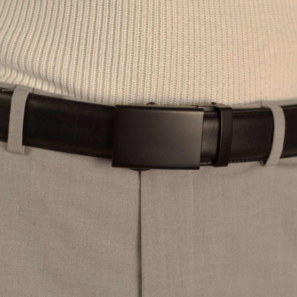 Schwarz x Bronte Black